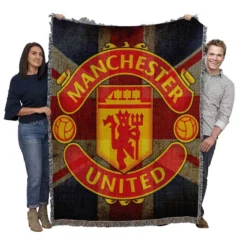 Popular Soccer Club Manchester United Logo Woven Blanket