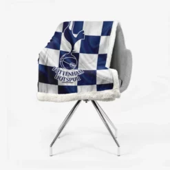 Popular Soccer Team Tottenham Logo Sherpa Fleece Blanket 2