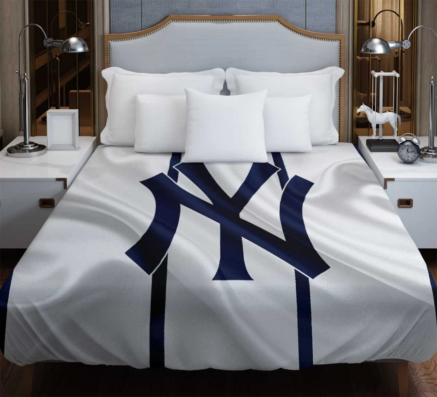 Powerful MLB Baseball Team New York Yankees Duvet Cover