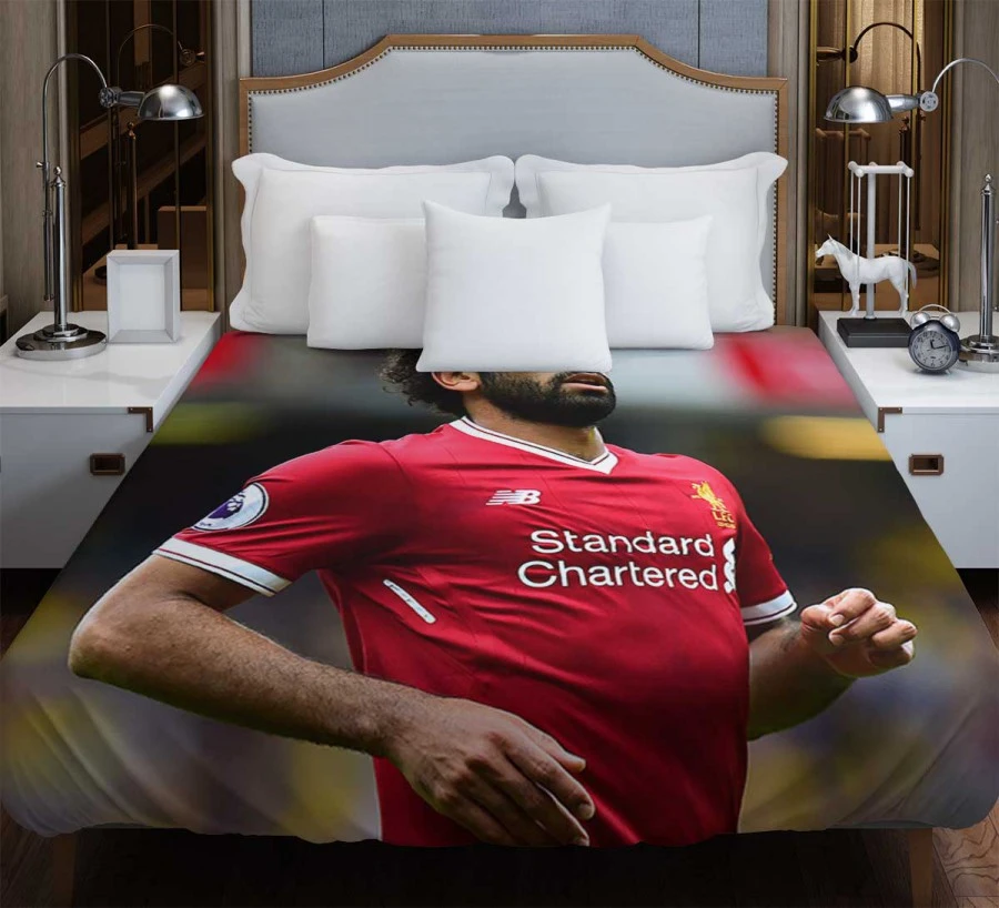 Professional Football Player Mohamed Salah Duvet Cover