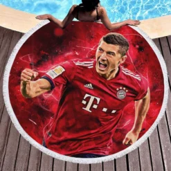 Robert Lewandowski Focused Football Player Round Beach Towel 1