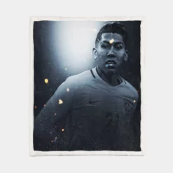 Roberto Firmino Hardworking FIFA Football Sherpa Fleece Blanket 1