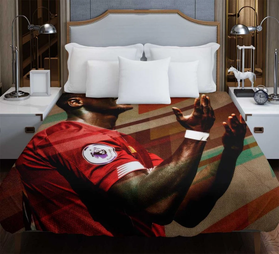 Sadio Mane consistent Football Duvet Cover