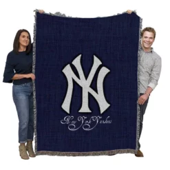 Sensational American MLB Club Yankees Woven Blanket