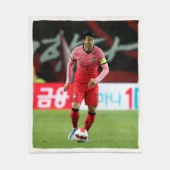 Son Heung Min Korean Fotballer Sherpa Fleece Blanket 1