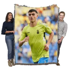 Spanish Professional Football Player Pedri Woven Blanket