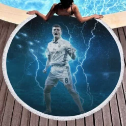 Spirited Soccer Player Toni Kroos Round Beach Towel 1