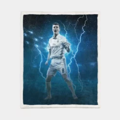 Spirited Soccer Player Toni Kroos Sherpa Fleece Blanket 1