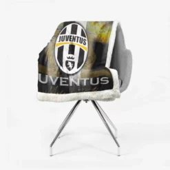 Star Team Juve Logo Sherpa Fleece Blanket 2