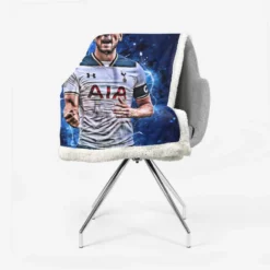 Strong Tottanham Team Player Harry Kane Sherpa Fleece Blanket 2