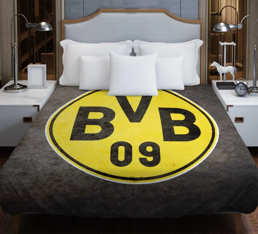 Stunning Football club Borussia Dortmund Duvet Cover