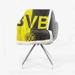 The Ultimate Borussia Dortmund Club Logo Sherpa Fleece Blanket 2