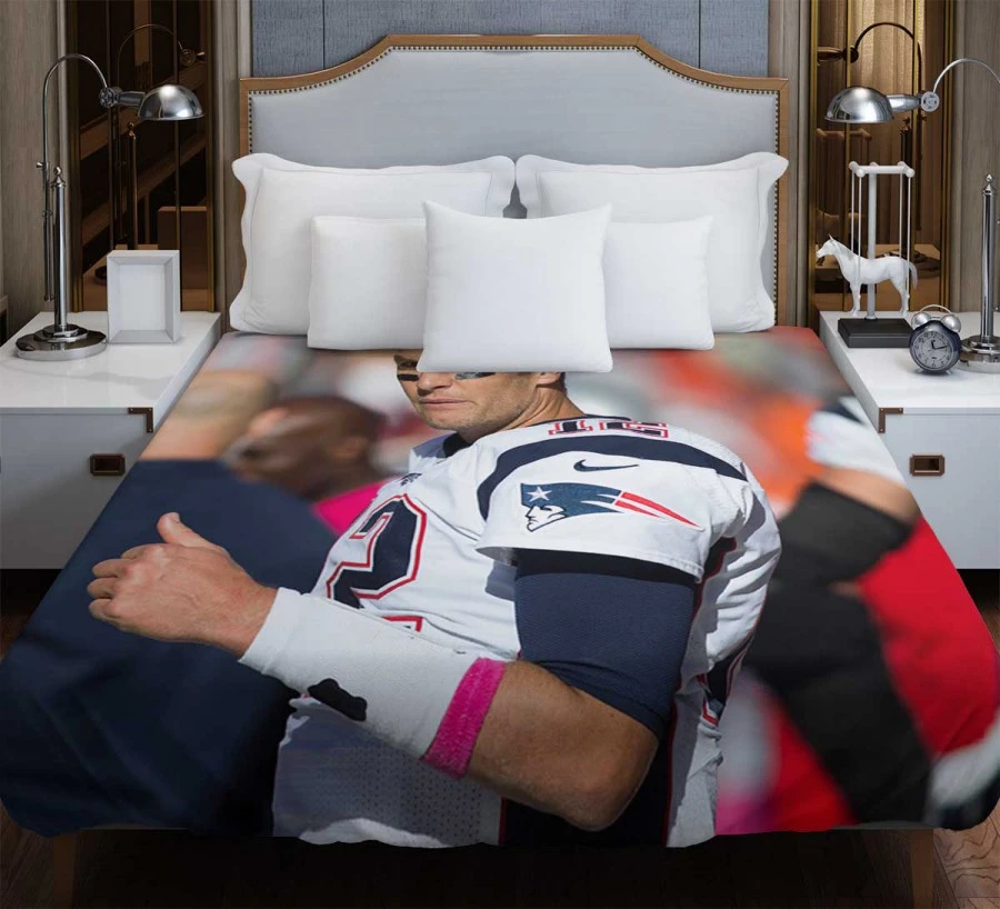 Tom Brady Thumbs Up NFL New England Patriots Duvet Cover