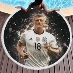 Toni Kroos Awarded Germany Sports Player Round Beach Towel 1