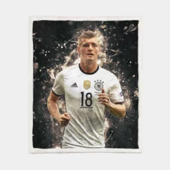 Toni Kroos Awarded Germany Sports Player Sherpa Fleece Blanket 1