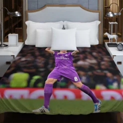 Toni Kroos Capable German Soccer Player Duvet Cover