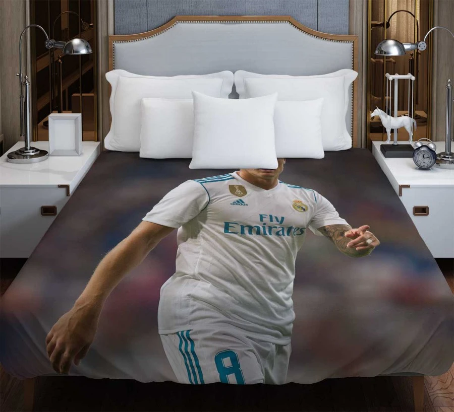 Toni Kroos Club World Cup Champion Footballer Duvet Cover