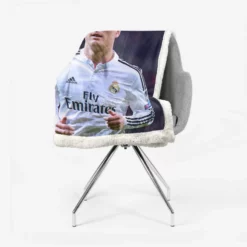 Toni Kroos Football Player Sherpa Fleece Blanket 2