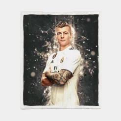 Toni Kroos Powerful Real Madrid Soccer Player Sherpa Fleece Blanket 1