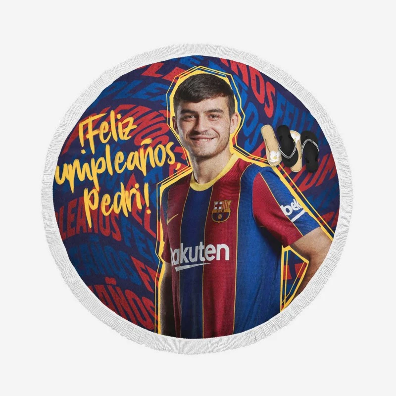 Top Ranked Barcelona Player Pedri Round Beach Towel