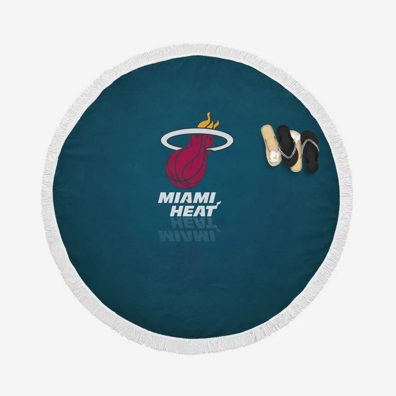 Top Ranked NBA Basketball Club Miami Heat Round Beach Towel
