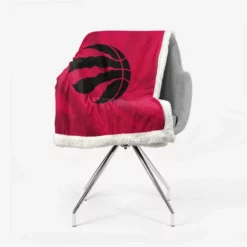 Toronto Raptors Black Logo Sherpa Fleece Blanket 2