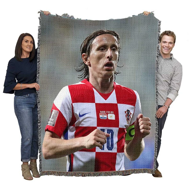 Ultimate Croation Soccer Player Luka Modric Woven Blanket