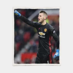 Ultimate Spanish Football Player David de Gea Sherpa Fleece Blanket 1